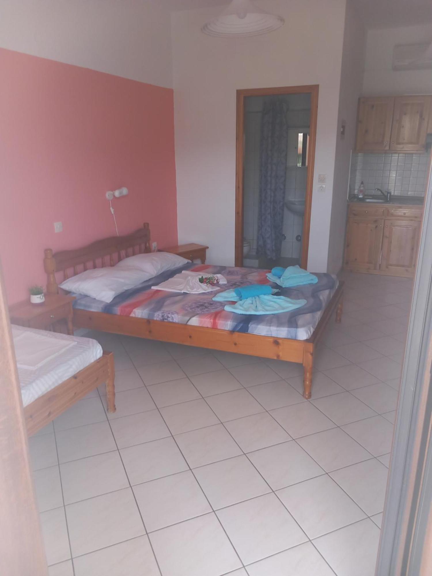 Giola Aparments And Studios 2 أستريس المظهر الخارجي الصورة